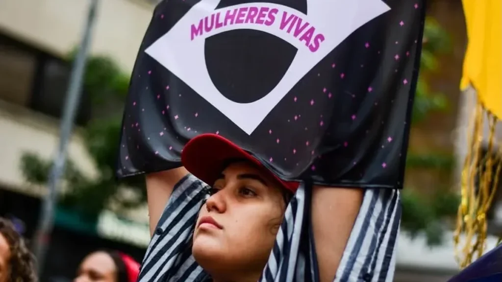 Candidatos ao Piratini apresentam propostas divergentes para enfrentar feminicídios no RS