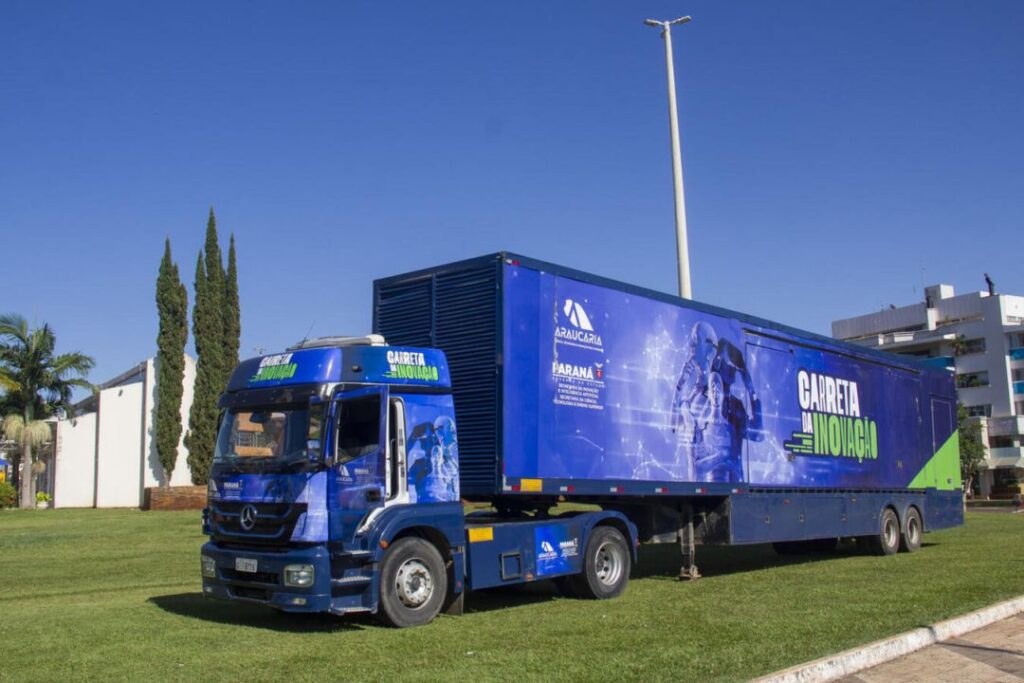 Carreta da Inovação Chega a Toledo com Programação de Tecnologia e Serviços Carreta da Inovação Chega a Toledo com Programação de Tecnologia e Serviços