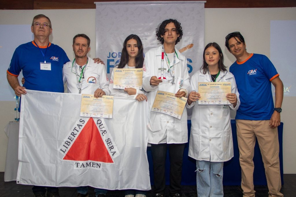 Estudante de Minas alcança nota mil na redação do Enem 2025 Estudante de Minas alcança nota mil na redação do Enem 2025