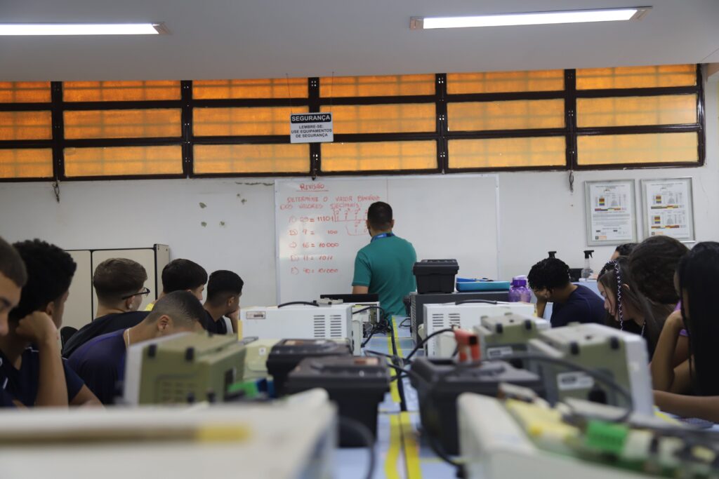 Governo de Minas Expande Cursos Gratuitos de Qualificação no Vale do Jequitinhonha Governo de Minas Expande Cursos Gratuitos de Qualificação no Vale do Jequitinhonha