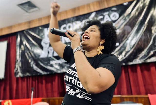 Samara Martins: Pré-Candidata à Presidência do Brasil Representa a Unidade Popular Samara Martins: Pré-Candidata à Presidência do Brasil Representa a Unidade Popular