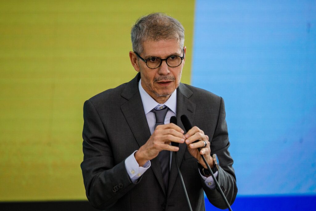 Sidônio Palmeira: A Influência do Ministro da Secom nas Decisões do Governo Lula em Minas Gerais Sidônio Palmeira: A Influência do Ministro da Secom nas Decisões do Governo Lula em Minas Gerais