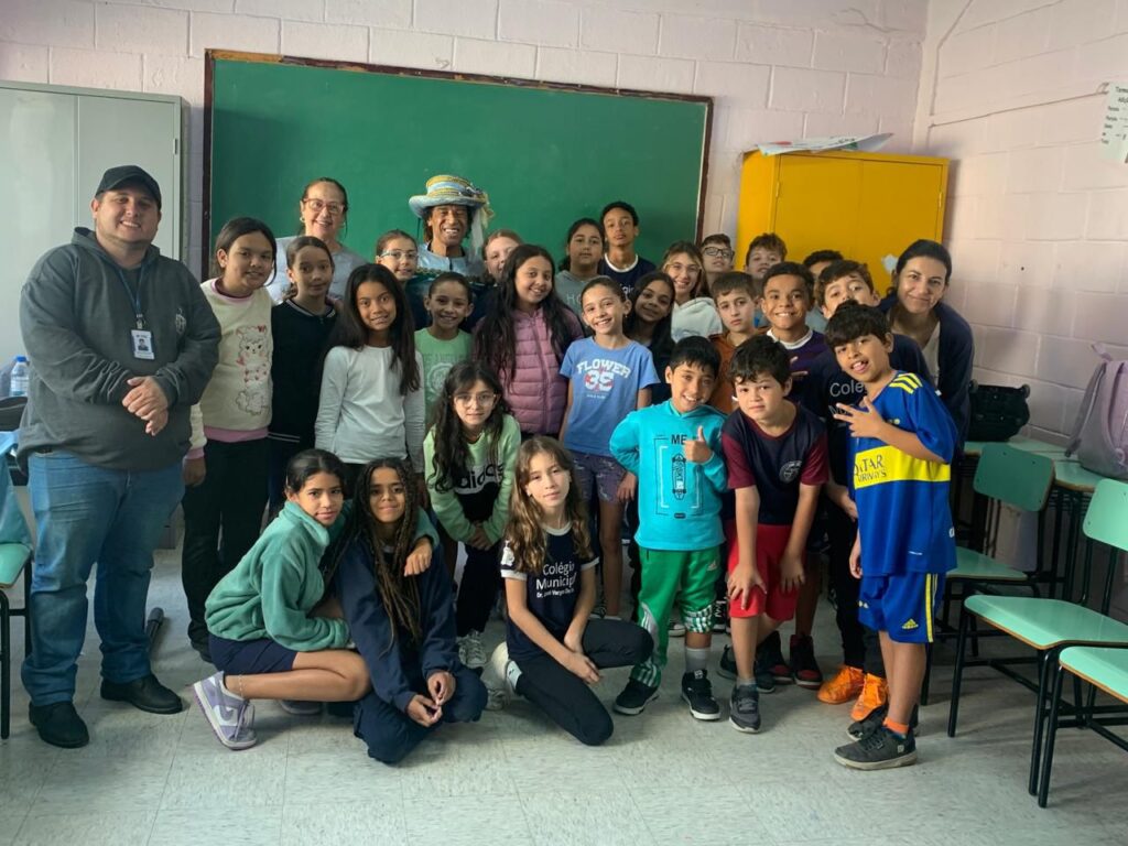 Cultura e Tradição: A Congada como Tema Cultural nas Escolas de Poços de Caldas