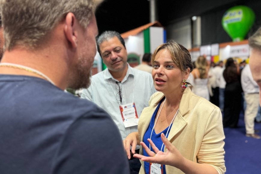 Bárbara Botega Valoriza Identidade Mineira e Compromisso com o Interior de Minas Bárbara Botega Valoriza Identidade Mineira e Compromisso com o Interior de Minas