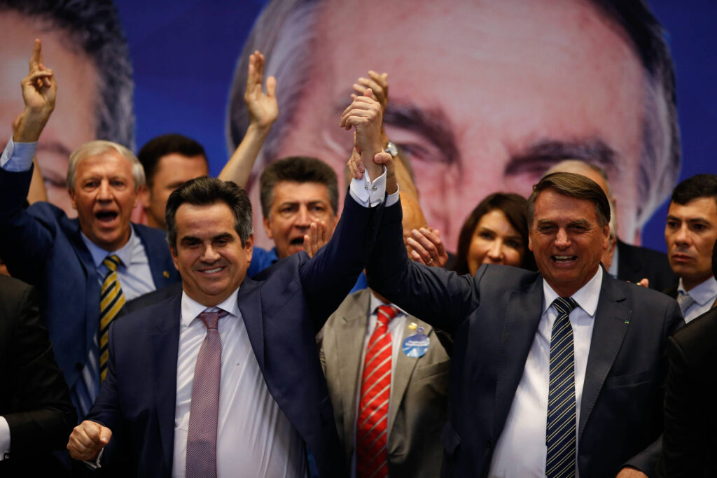 Desgaste na Campanha de Flávio Bolsonaro: Divisão Sobre Ciro Nogueira Aumenta Tensão