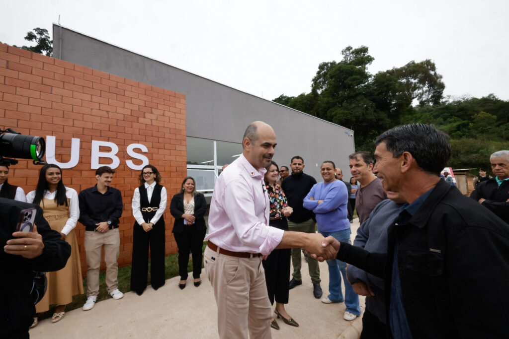 Novo Centro de Saúde em Teixeiras: Governo de Minas Investe R$ 2,2 Milhões Novo Centro de Saúde em Teixeiras: Governo de Minas Investe R$ 2,2 Milhões