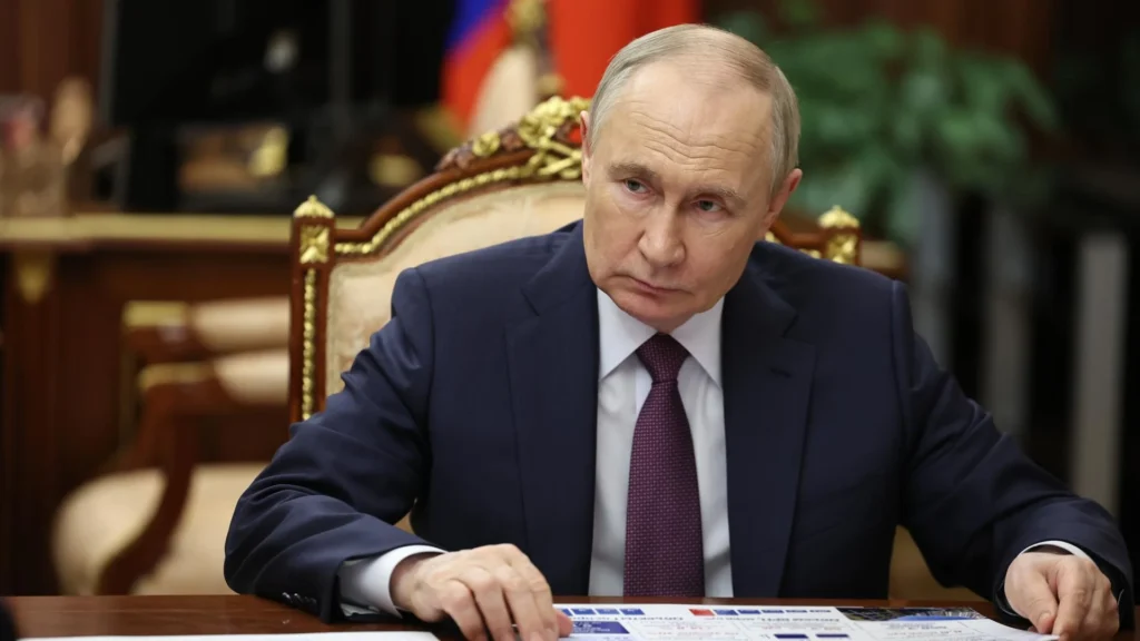 Aliados de Putin Buscam Excluir Partido Antiguerra das Eleições Legislativas