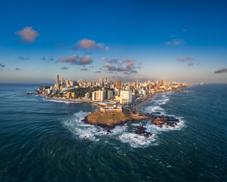 Descubra Salvador: O Destino Ideal para Seu Verão Descubra Salvador: O Destino Ideal para Seu Verão