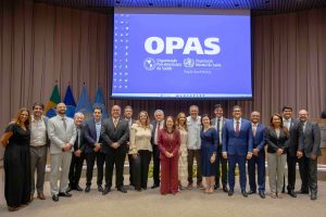 Roberta Santana Assume Nova Direção do Conass para 2026/2027 Roberta Santana Assume Nova Direção do Conass para 2026/2027